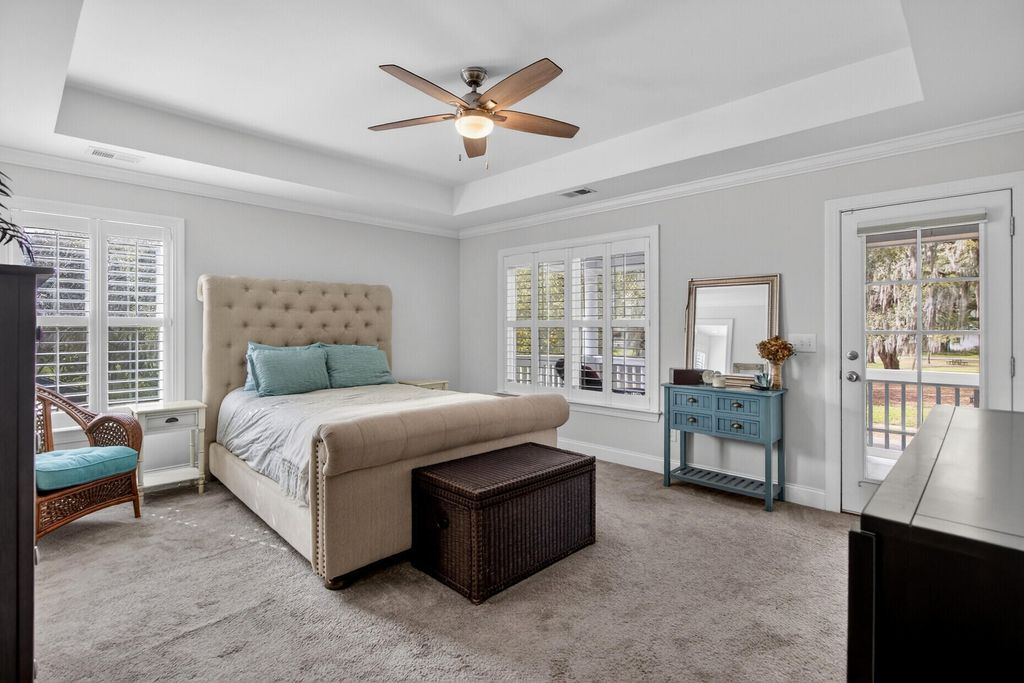 Image 22 of property listing at 5106 Celtic Drive, North Charleston, SC 29405