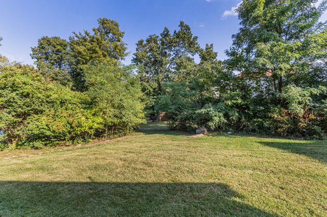 4008 Pineorchard Pl, Antioch, TN 37013