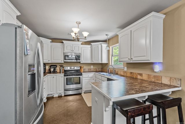 2519 Springhill Village Dr, Bryant, AR 72022
