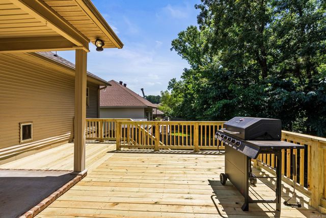 2519 Springhill Village Dr, Bryant, AR 72022