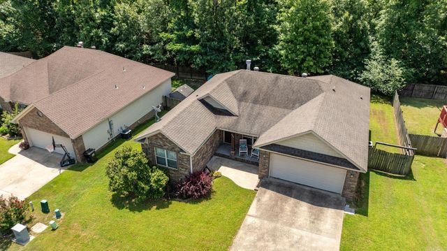 2519 Springhill Village Dr, Bryant, AR 72022