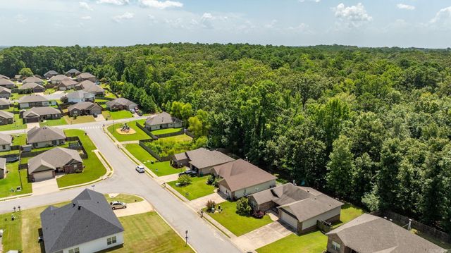 2519 Springhill Village Dr, Bryant, AR 72022
