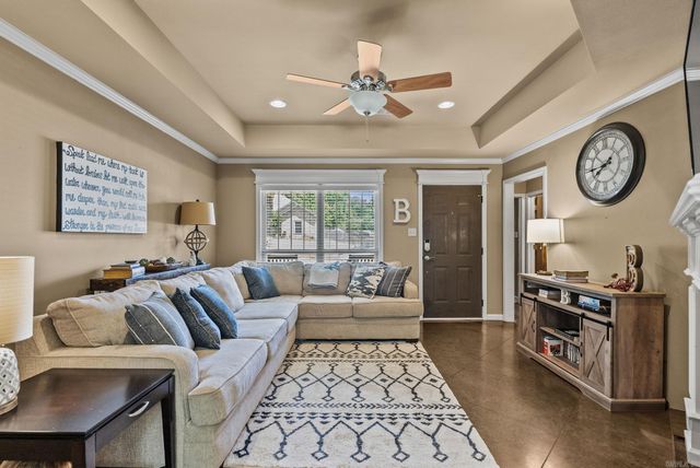 2519 Springhill Village Dr, Bryant, AR 72022