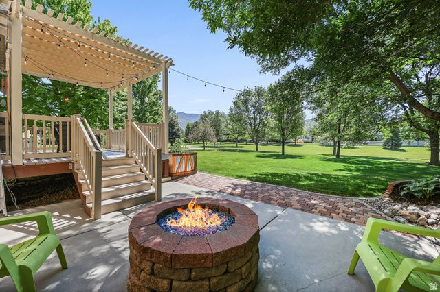 1001 MILL SHADOW DR, Kaysville, UT 84037