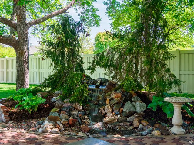 1001 MILL SHADOW DR, Kaysville, UT 84037