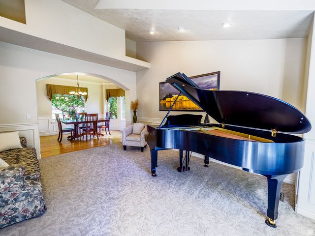 1001 MILL SHADOW DR, Kaysville, UT 84037