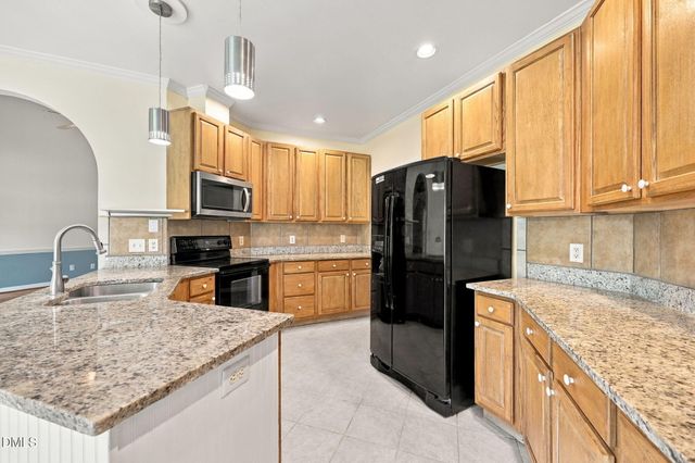 214 Parkridge Drive, Clayton, NC 27527