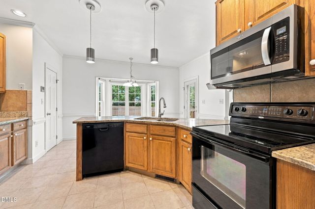 214 Parkridge Drive, Clayton, NC 27527
