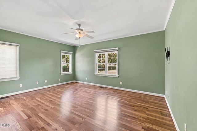 214 Parkridge Drive, Clayton, NC 27527