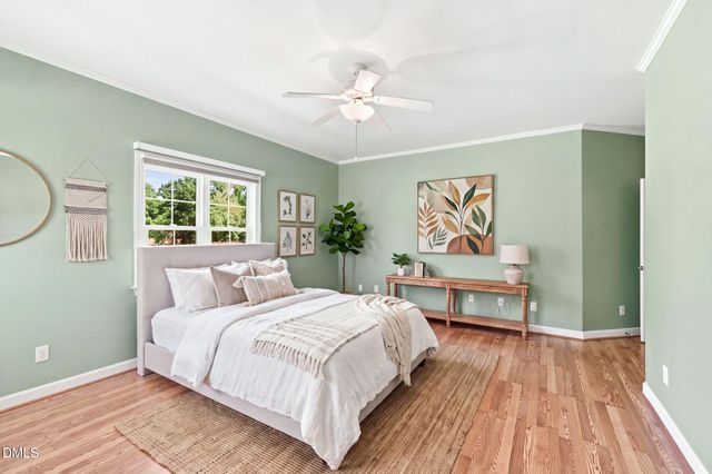 214 Parkridge Drive, Clayton, NC 27527