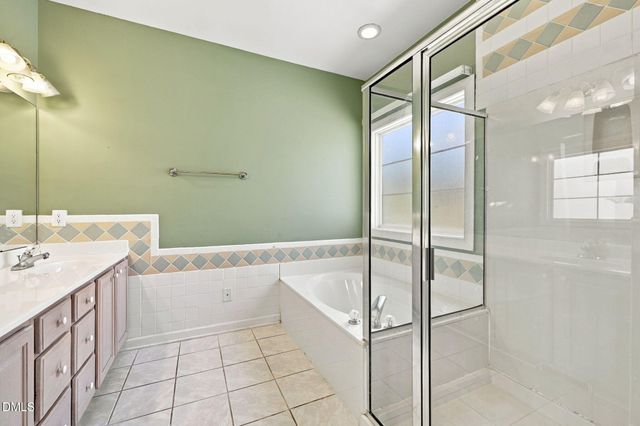 214 Parkridge Drive, Clayton, NC 27527