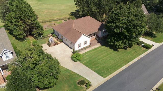 214 Parkridge Drive, Clayton, NC 27527