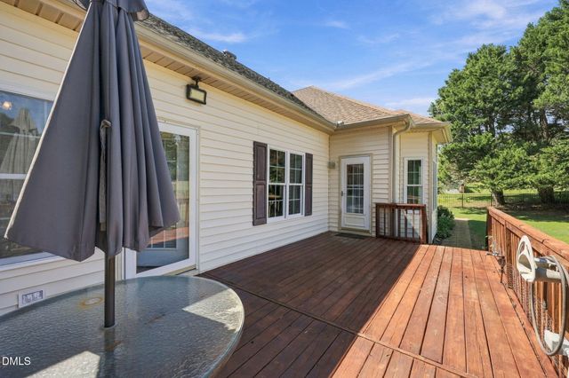 214 Parkridge Drive, Clayton, NC 27527