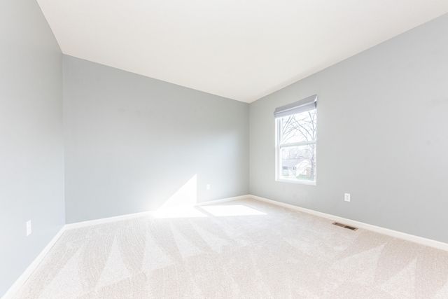 860 Prairie Lane, Milan, MI 48160