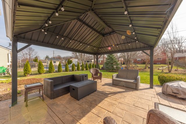 860 Prairie Lane, Milan, MI 48160