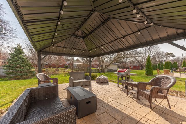 860 Prairie Lane, Milan, MI 48160