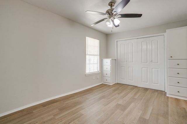 204 W Northern Avenue, Saginaw, TX 76179