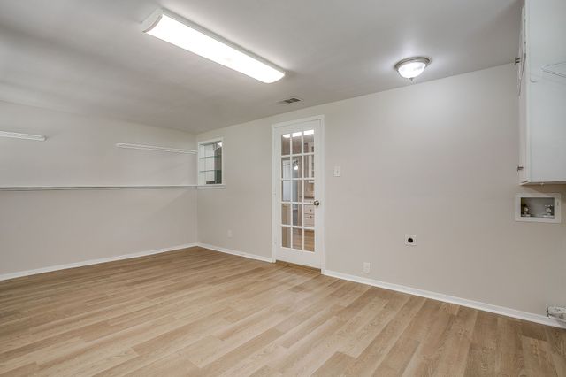 204 W Northern Avenue, Saginaw, TX 76179