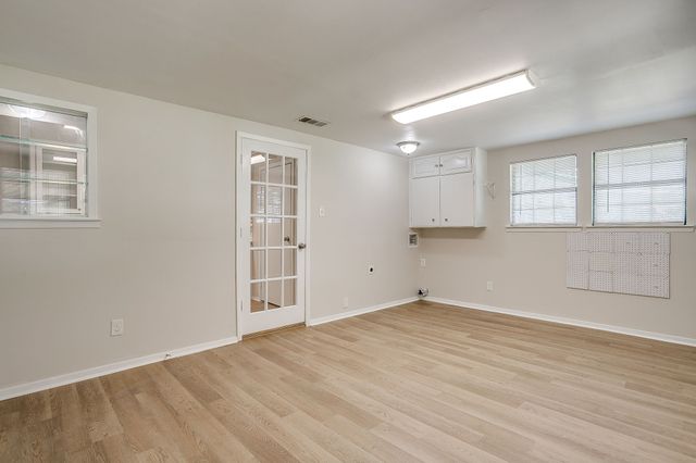 204 W Northern Avenue, Saginaw, TX 76179