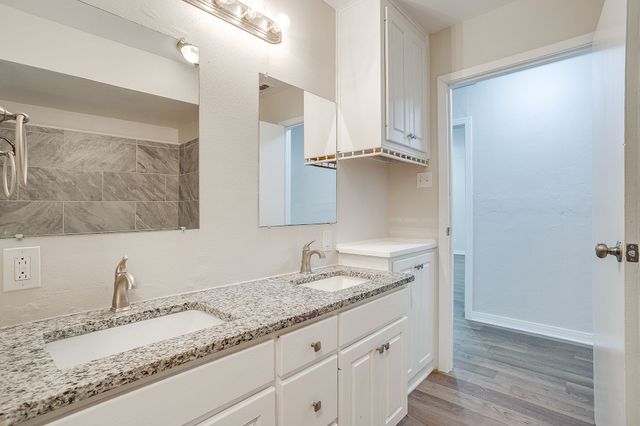 204 W Northern Avenue, Saginaw, TX 76179