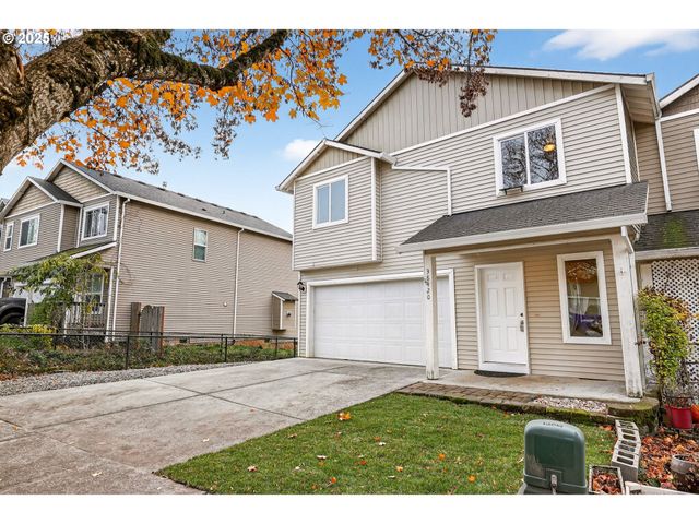 38420 MILLER St, Sandy, OR 97055