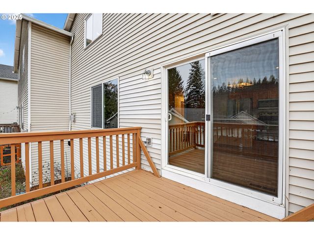 38420 MILLER St, Sandy, OR 97055