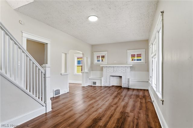 4259 E 131st Street, Cleveland, OH 44105