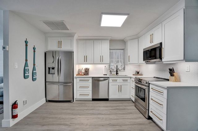1969 NE 5th Street 1-2, Deerfield Beach, FL 33441