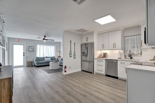 1969 NE 5th Street 1-2, Deerfield Beach, FL 33441