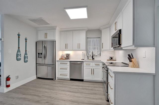 1969 NE 5th Street 1-2, Deerfield Beach, FL 33441