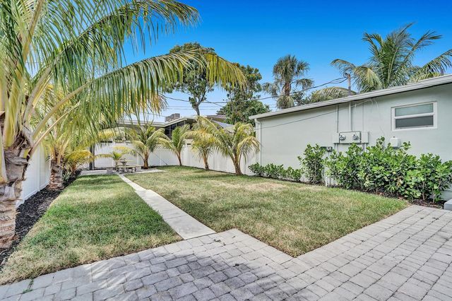 1969 NE 5th Street 1-2, Deerfield Beach, FL 33441