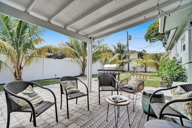1969 NE 5th Street 1-2, Deerfield Beach, FL 33441