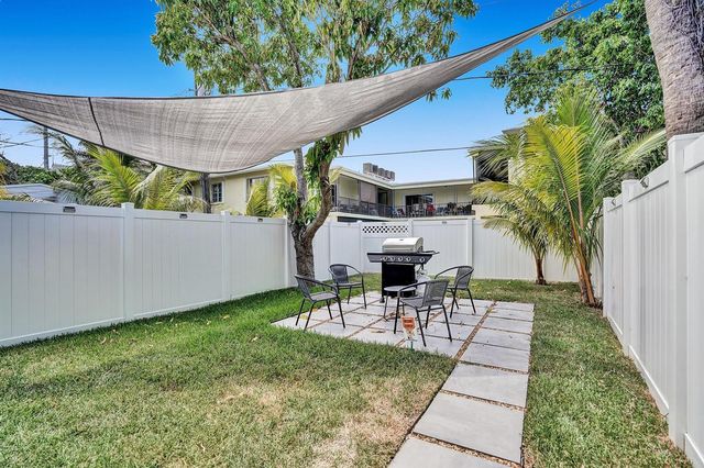 1969 NE 5th Street 1-2, Deerfield Beach, FL 33441
