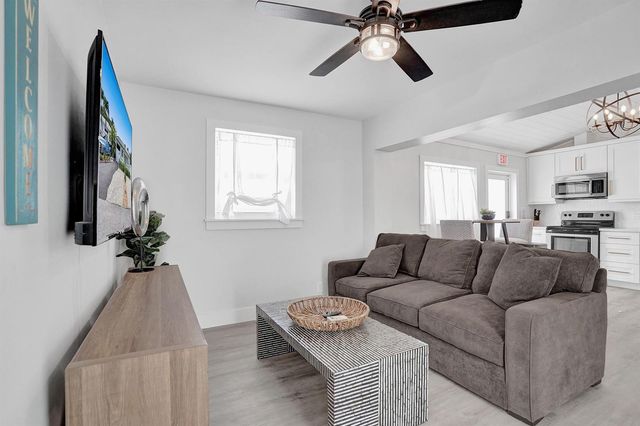 1969 NE 5th Street 1-2, Deerfield Beach, FL 33441