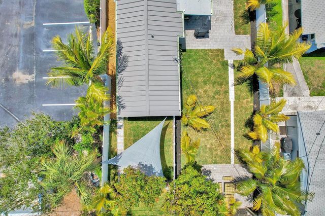 1969 NE 5th Street 1-2, Deerfield Beach, FL 33441