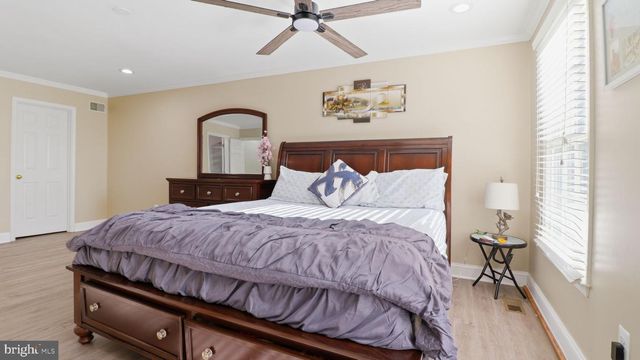 10144 BRACKEN DR, Ellicott City, MD 21042