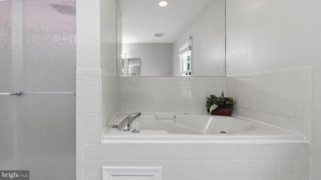 10144 BRACKEN DR, Ellicott City, MD 21042