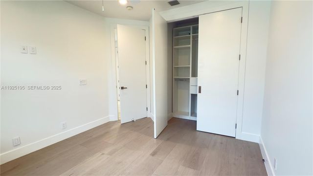 3763 Oak Ridge Cir, Weston, FL 33331