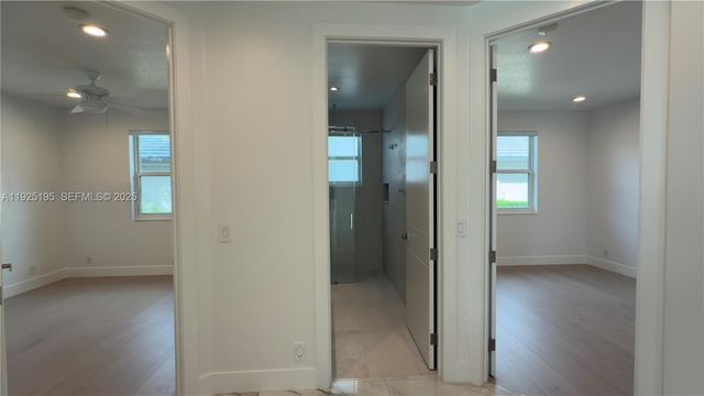 3763 Oak Ridge Cir, Weston, FL 33331