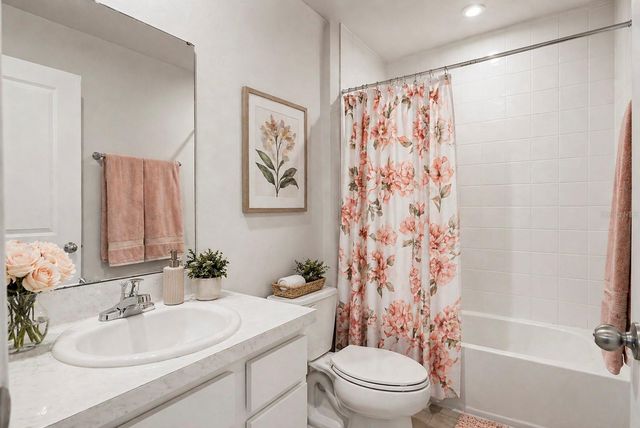 313 FIDDLEWOOD COURT, Davenport, FL 33837