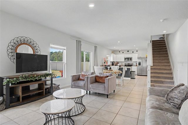 313 FIDDLEWOOD COURT, Davenport, FL 33837