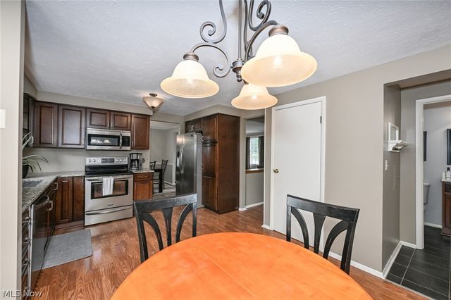 936 Smokerise Drive, Medina, OH 44256