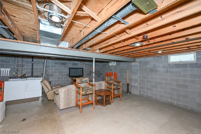 936 Smokerise Drive, Medina, OH 44256