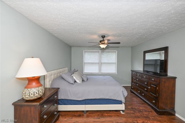 936 Smokerise Drive, Medina, OH 44256