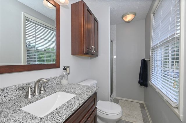 936 Smokerise Drive, Medina, OH 44256