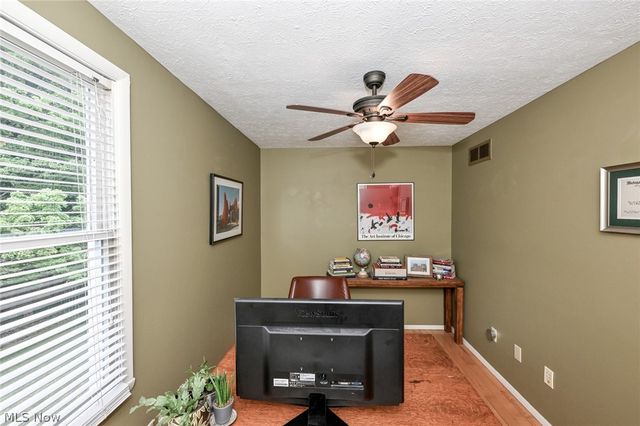 936 Smokerise Drive, Medina, OH 44256