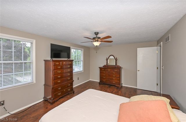 936 Smokerise Drive, Medina, OH 44256