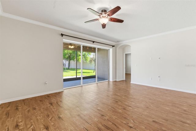 11133 WEMBLEY LANDING DRIVE, Lithia, FL 33547