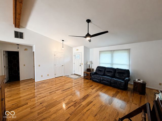 152 E 300 S, Crawfordsville, IN 47933