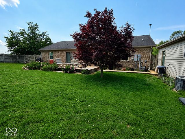 152 E 300 S, Crawfordsville, IN 47933